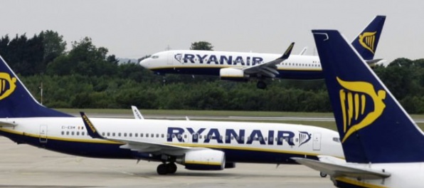 Väčšina pasažierov Ryanairu, ktorých lety zrušili, už má náhradné lety, alebo im vrátia cestovné