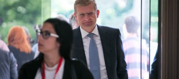 OĽaNO chce odvolať ministra hospodárstva Petra Žigu