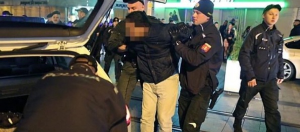 Polícia obvinila muža v prípade vraždy na bratislavskom Hviezdoslavovom námestí