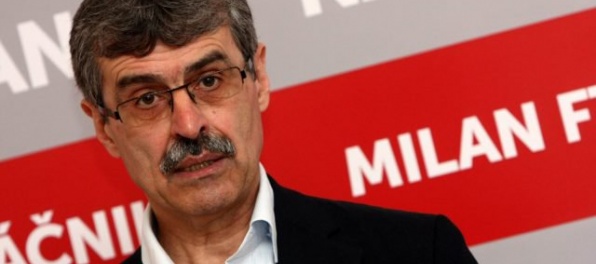 Kolárik sa vzdal kandidatúry na post bratislavského župana, voličom odporúča dať hlas Ftáčnikovi