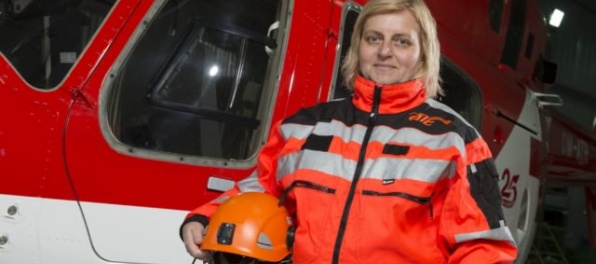 Uctili si obete horských nešťastí, záchranárke Krajňákovej odhalili pamätnú tabuľu