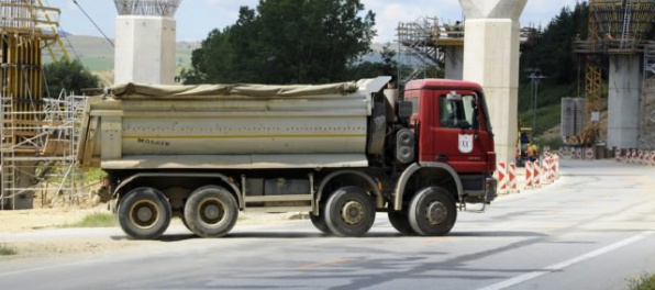 Výstavba diaľnice D1 na dva mesiace obmedzí dopravu Pod Wilec hôrkou