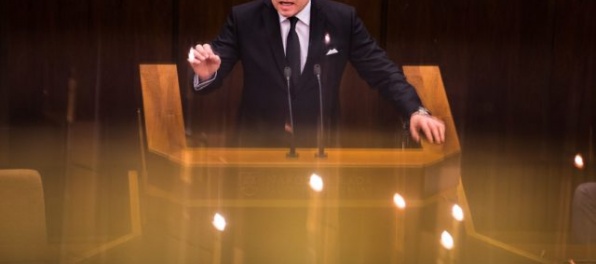 Fico stojí za ministrom hospodárstva, schôdza o odmene za Gabčíkovo budú podľa neho kýble špiny