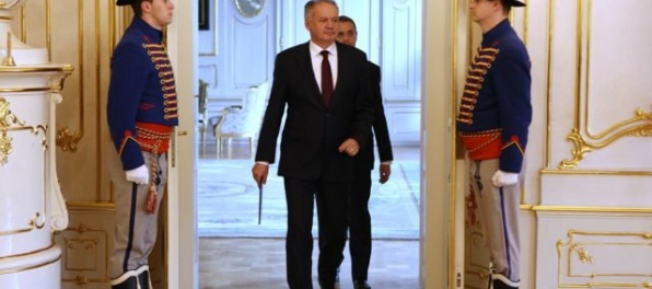 Parlamentný výbor by mal opäť riešiť daňovú kauzu prezidenta Kisku