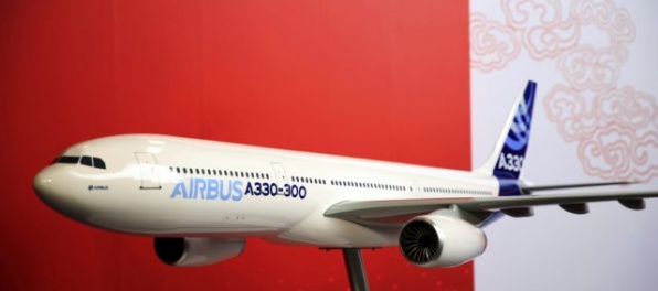 Európsky výrobca lietadiel Airbus prevezme podiel kanadského Bombardieru