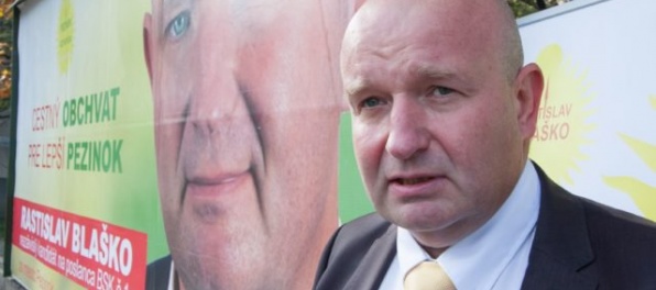 Blaško pozastavil svoje rozhodnutie vzdať sa kandidatúry na bratislavského župana