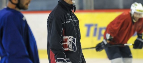 Stavjaňa sa vracia na lavičku HK Nitra, Kováčik požiadal o zrušenie zmluvy