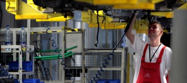 Firmy hovoria o kritickom nedostatku kvalifikovaných ľudí, nikdy nebolo tak zle ako teraz