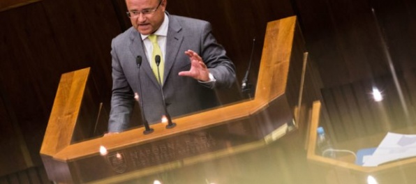 Beblavý s Mihálom chcú ochrániť dôchodky ústavným zákonom, navrhujú niekoľko opatrení