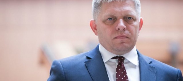 Dvojkolová voľba županov je nezmyselná, zopakoval Fico a vyzval ľudí k účasti