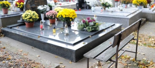 Všetky cintoríny v Trnave sú po víchrici opäť otvorené pre verejnosť