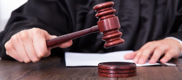 Na súdoch bude zrejme o jedného Harabina viac