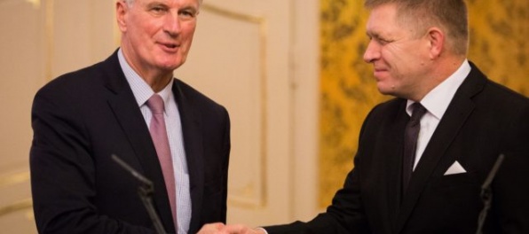 Fico sa stretol s hlavným vyjednávačom EÚ pre brexit, hovorili o Slovákoch vo Veľkej Británii