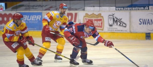 Samostatné nájazdy rozhodli o výhre Nitry a Banskej Bystrice, Zvolen strelil Trenčínu šesť gólov