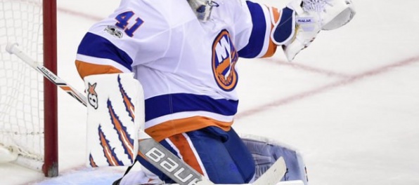 Video: Halák chytal pri prehre Islanders s Washingtonom, Tatar ani Chára nebodovali