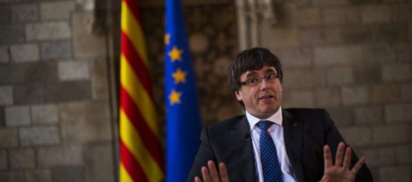 Aktualizované: Carles Puigdemont je pripravený spolupracovať, separatistické strany Katalánska vyzval k zjednoteniu