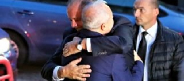 Prezident Kiska osobne zablahoželal Lunterovi, že pomohol k porážke novodobých fašistov