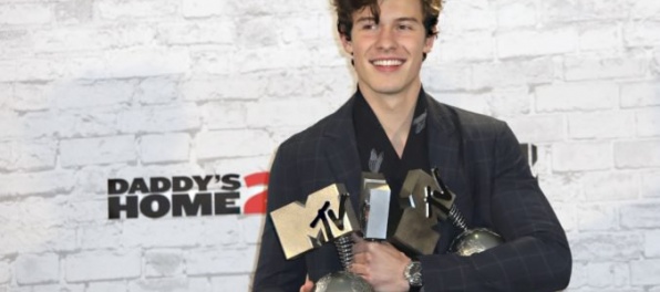 Udeľovanie MTV EMAs 2017 ovládol Shawn Mendes, najlepší videoklip má Kendrick Lamar