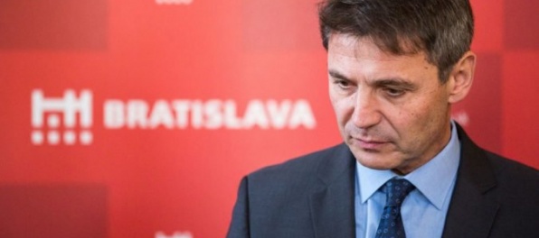 Nesrovnal je podľa Budaja zvláštny primátor, poslanci chcú mimoriadne zastupiteľstvo