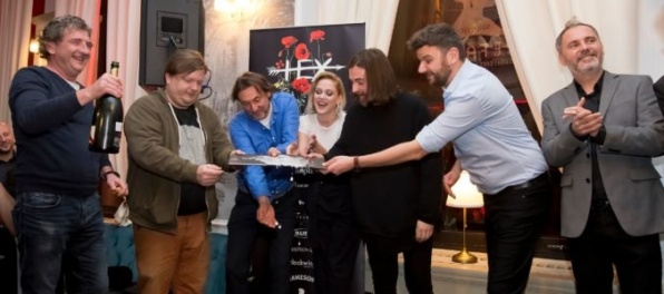 Slovenská kapela Hex pokrstila album Tebe, dostal podobu knihy Slovenská kapela Hex pokrstila album Tebe, dostal podobu knihy