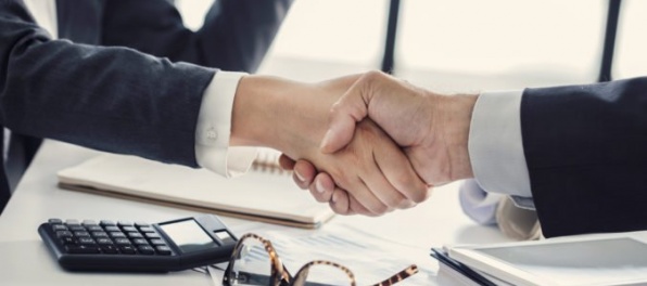 Nelegálne zamestnávanie bude miernejšie, prihlasovacia povinnosť sa však musí splniť