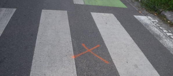 Autobus zachytil na priechode pre chodcov dôchodcu, ktorý neskôr podľahol ťažkým zraneniam