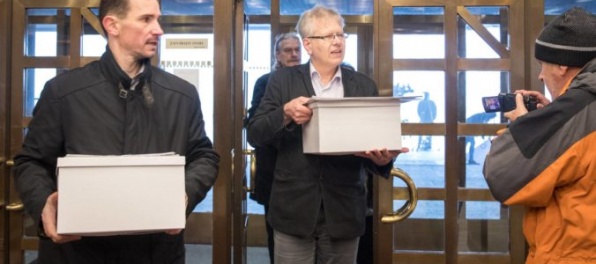 Všeobecní lekári spísali petíciu, chcú oddeliť zdravotnú starostlivosť od prehliadok zosnulých