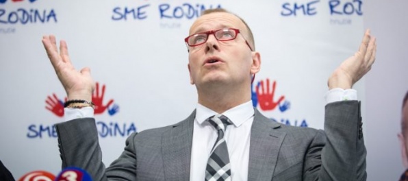 Do parlamentu by išlo osem strán, Kollárovo hnutie Sme rodina predbehlo Dankovu SNS