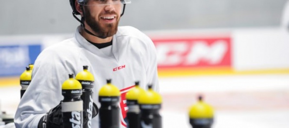 Marek Slovák sa vracia do HK Nitra, útočnik začal sezónu v Junosť Minsk