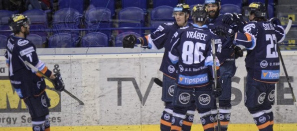 Košice deklasovali Nové Zámky, Trenčín zvíťazil nad dvadsiatkou pred odchodom na majstrovstvá