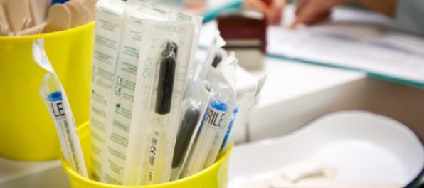 Diskriminácia Rómov v oblasti zdravia existuje, priznáva splnomocnenec Ravasz