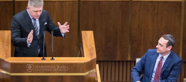 Fico slovne zaútočil na opozičných poslancov a vyhlásil, že Kaliňák patrí k najlepším ministrom
