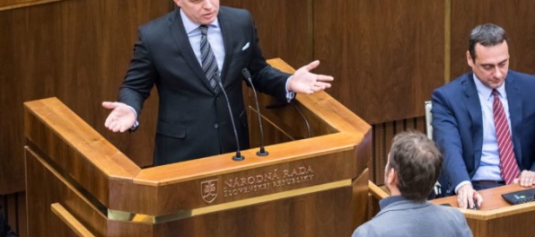 Matovič povedal Ficovi priamo do očí, že je skorumpovaný zlodej a skončí v base