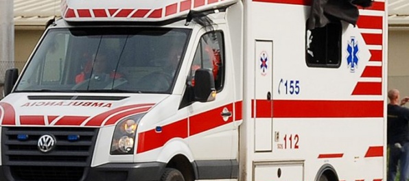 Matka dvoch detí zahynula pri čelnej zrážke s minibusom, záchranárom sa nepodarilo oživiť ju