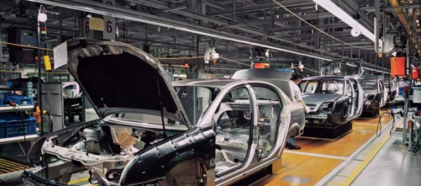 Bez koordinovanej podpory vlády nie je možný ďalších rozvoj automobilového priemyslu