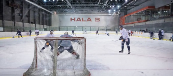 Slovenských hokejistov čaká v Hamare posledná previerka pred olympiádou v Pjongčangu