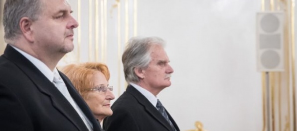 Z dvojice Mamojka a Laššáková sa mal podľa Danka stať ústavným sudcom iba jeden z nich