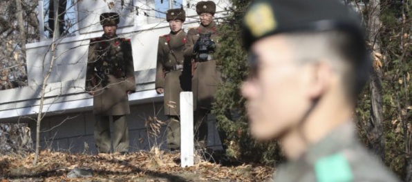 Juhokórejská armáda vypálila 20 výstražných výstrelov na severokórejských vojakov