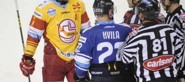 Trenčan Frühauf neprijal neoprávnený trest pre Popradčana, jeho Dukla doma prehrala