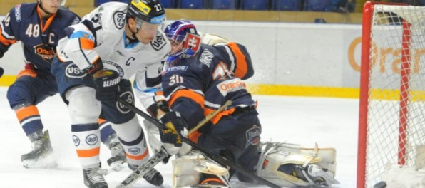 Slováci absolvovali tréning v dejisku MS v hokeji do 20 rokov a tešia sa na zápas s Kanadou