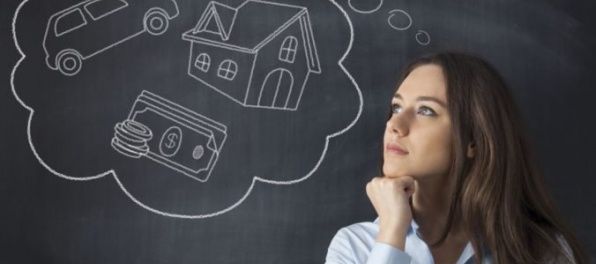 Väčšina Slovákov je spokojných s rokom 2017, politická situácia je podľa mužov horšia