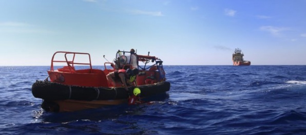 Zachránený námorník tvrdí, že bol sedem mesiacov stratený v Indickom oceáne