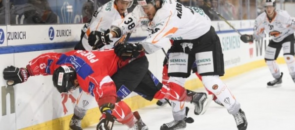 Švajčiari na Spenglerovom pohári zdolali aj Hämeenlinnu, Kanada si poradila s Davosom