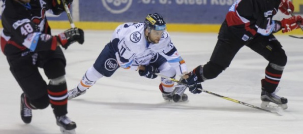 Košice na domácom ľade prehrali s Banskou Bystricou, Trenčín otočil zápas so Žilinou