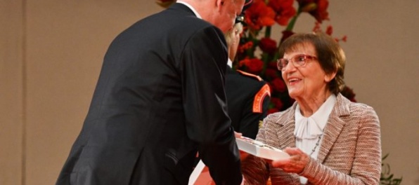 Prezident Kiska udelil vyznamenania 25 osobnostiam, medzi nimi i Gál, Kronerová či Kubišová