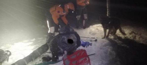 Foto: Pes horskej záchrannej služby vystopoval v Tatrách podchladeného turistu