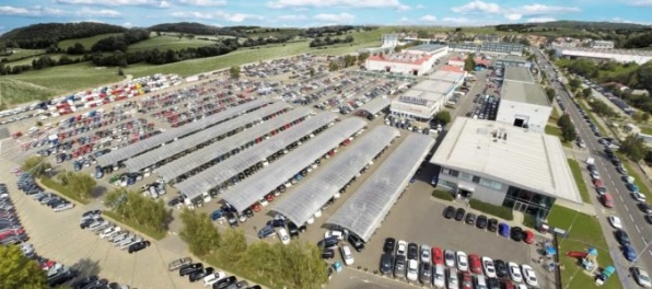 Najpredávanejšou jazdenkou roku 2017 je hatchback s manuálnou prevodovkou