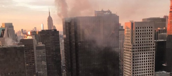 Video: Trump Tower zasiahol požiar, zranené osoby skončili v nemocnici