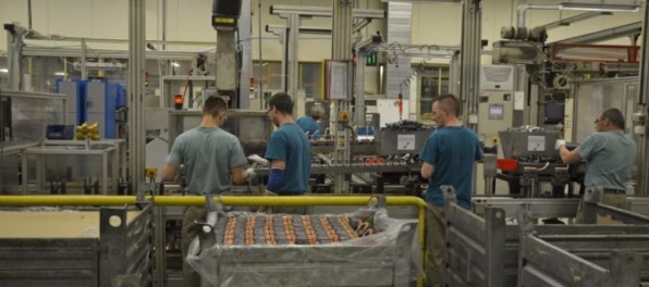 Zamestnanci Embraco Slovakia sú v štrajkovej pohotovosti, nedohodli sa na výške platov