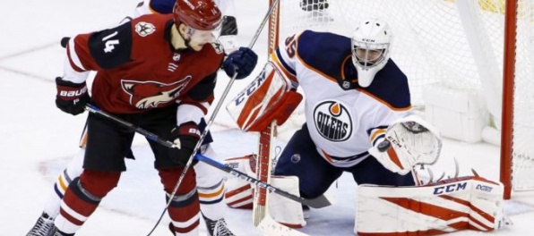 Video: Edmonton so Sekerom otočil zápas proti Arizone, Pánik mal premiéru v drese Coyotes